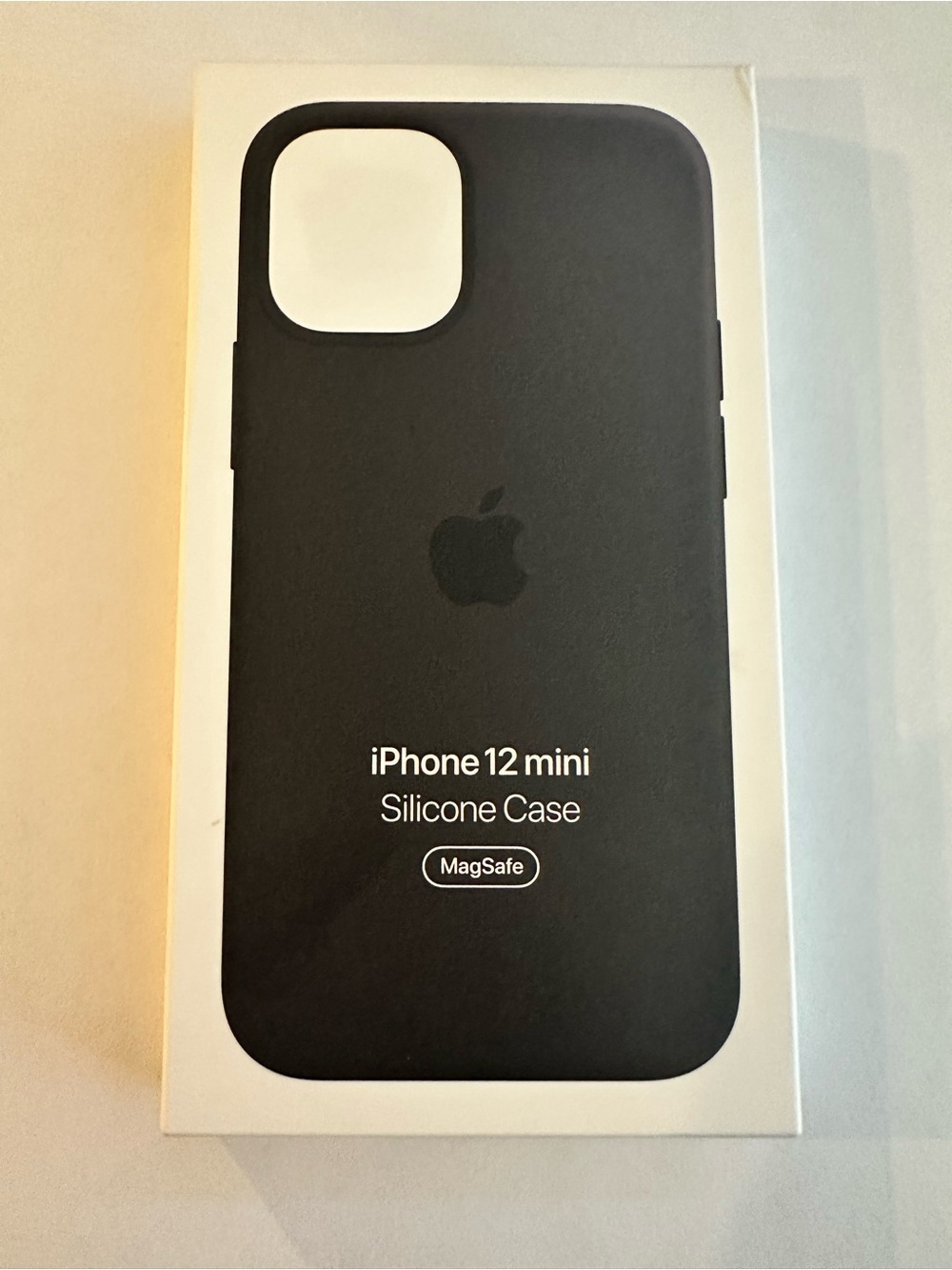 Apple iPhone 12 mini Silicone Case - Black